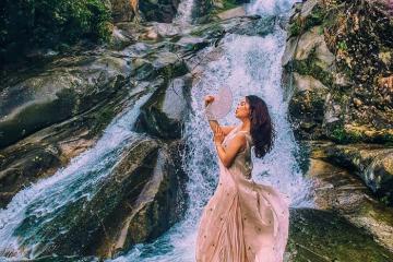 Ở Quảng Ninh có thác Khe Vằn Bình Liêu đẹp xao xuyến