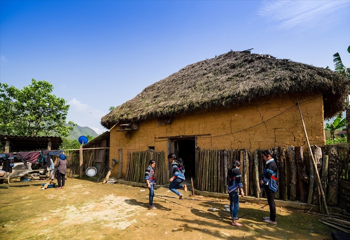 Làng Choản Thèn Lào Cai là nơi sinh sống của người Hà Nhì đen