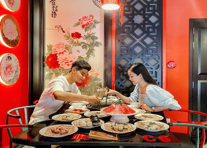 Sik Dak Fook là địa chỉ buffet ngon nổi tiếng ở TP HCM thiên về lẩu