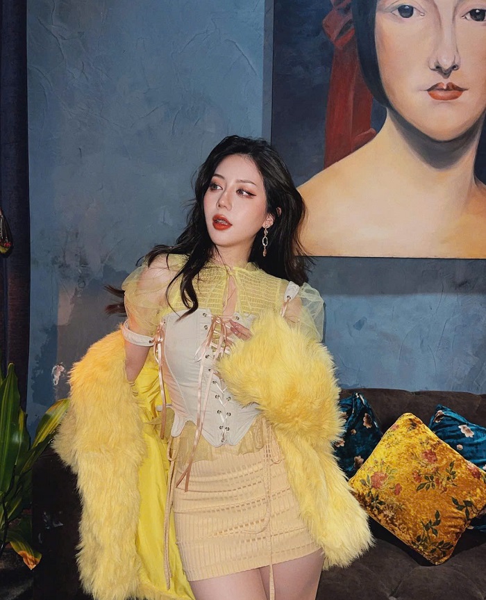 Giữa phố Hàng Bài sầm uất có quán cà phê sang trọng ở Quận Hoàn Kiếm Hà Nội