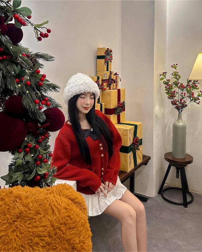 quán cafe trang trí Noel sớm ở TP HCM - Mi Casa coffee & tea