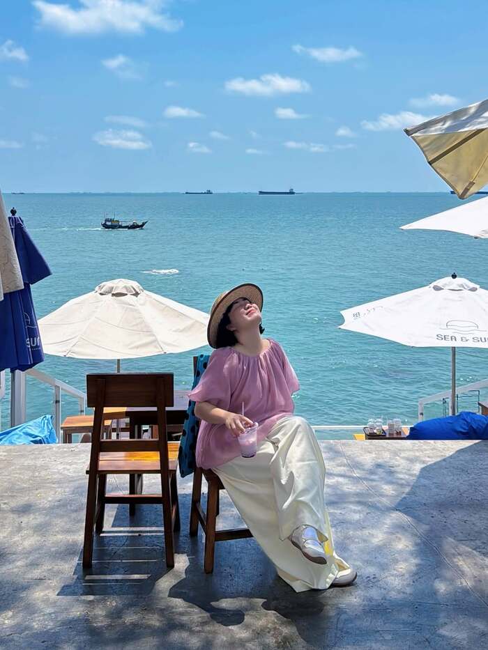 So sánh du lịch Hà Nội và TP Hồ Chí Minh chi tiết - Trải nghiệm tham quan/vui chơi
