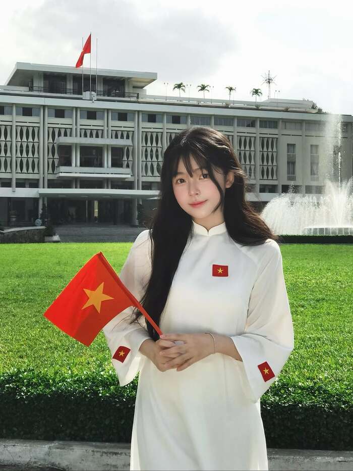 So sánh du lịch Hà Nội và TP Hồ Chí Minh chi tiết - Trải nghiệm tham quan/vui chơi
