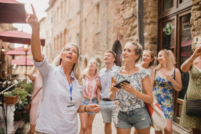 Ưu nhược điểm của việc mua tour du lịch mà du khách nên biết