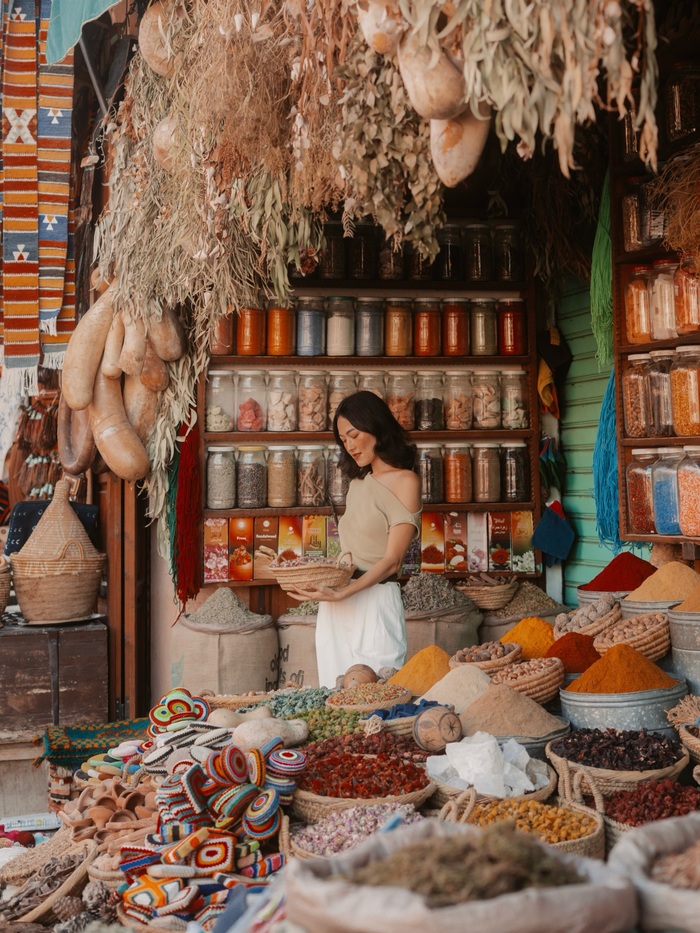 Ưu nhược điểm của việc mua tour du lịch mà du khách nên biết