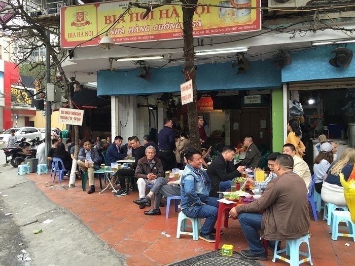 Quán Bia Hơi Hà Nội xuất hiện khắp mọi nơi