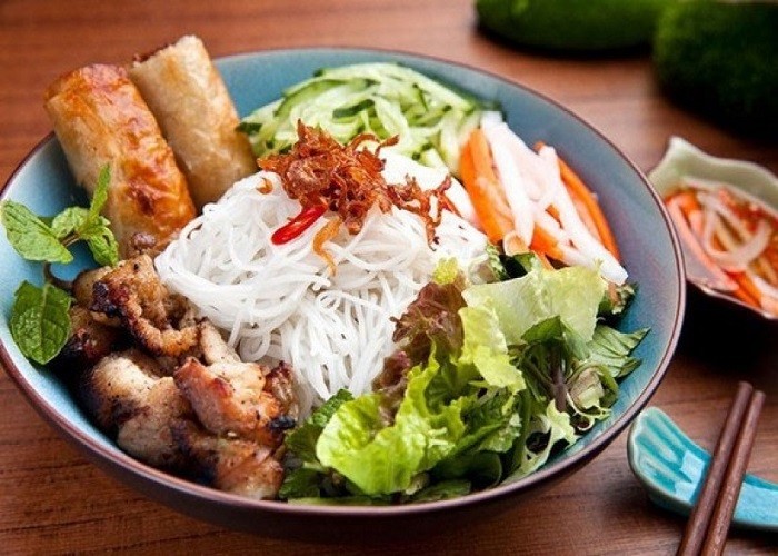 bun_thit_nuong_kieu_mien_nam