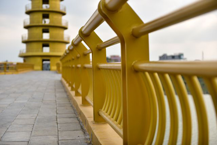 Cầu đi bộ ở Việt Trì