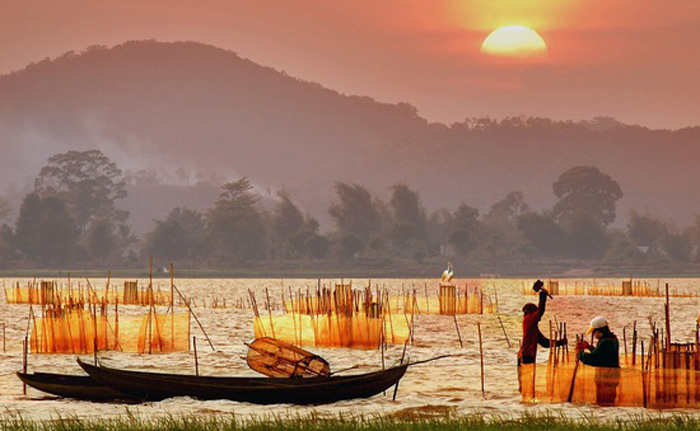 hồ nước ngọt tự nhiên ở Việt Nam 