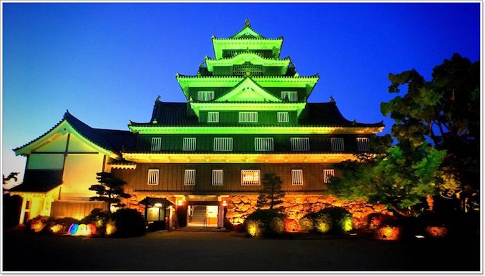 lâu đài cổ Okayama