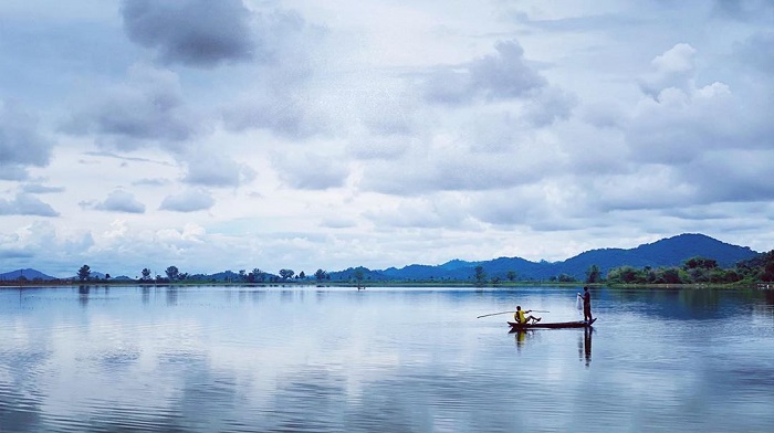 hồ nước ngọt lớn nhất Việt Nam