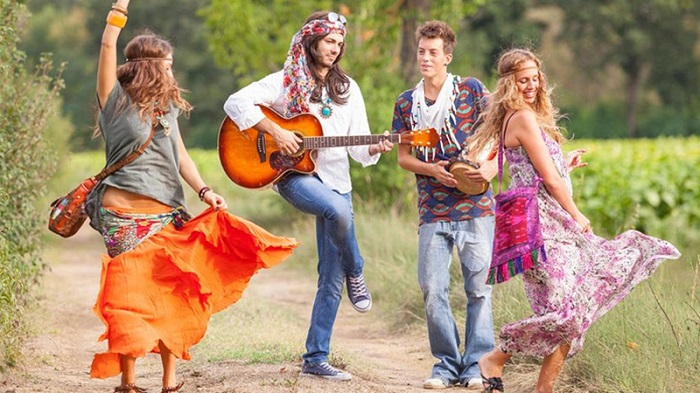 phong cách thời trang cổ điển - trang phục hippie