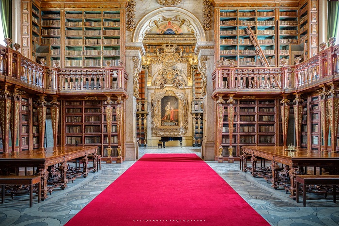 thư viện đẹp nhất thế giới ở Bồ Đào Nha
