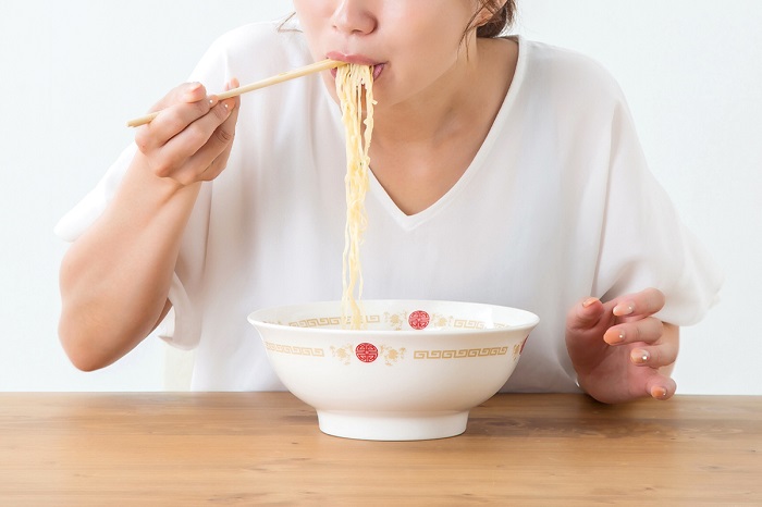Quy tắc trên bàn ăn