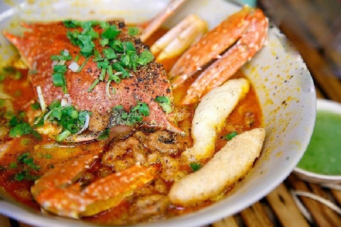 Bánh canh ghẹ chả - đặc sản Kiên Giang nổi tiếng