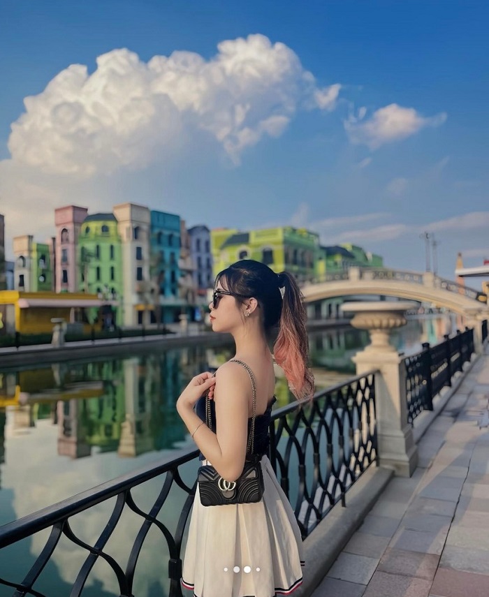 Khu Venice của Mega Grand World Hà Nội là background không thể chất hơn cho tín đồ sống ảo.