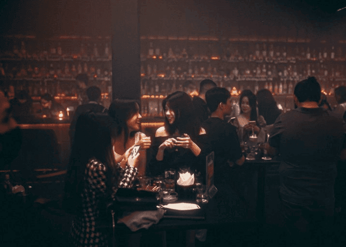 Không gian quán rượt Tê bar chơi đêm đà nẵng cực chill