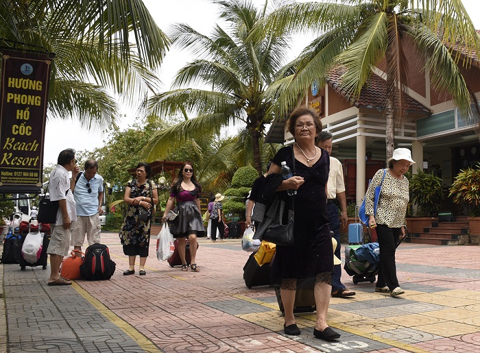 kinh nghiệm đặt tour du lịch cao niên