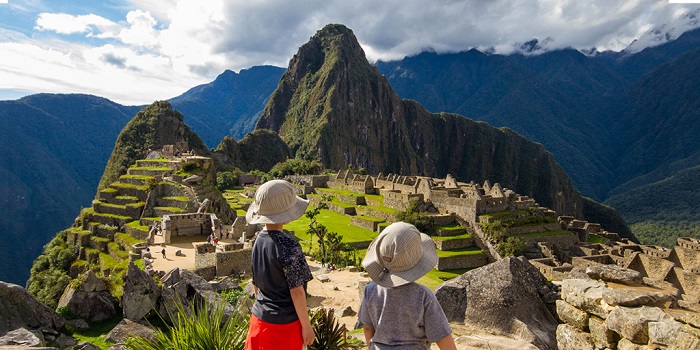 Theo kinh nghiệm du lịch thành phố Lima Peru, đến thành phố vào giai đoạn chuyển mùa sẽ giúp bạn tiết kiệm chi phí