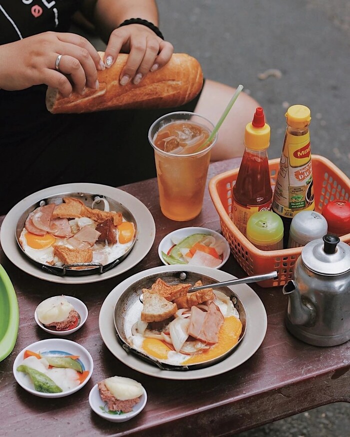 Quán ăn ngon nổi tiếng ở TP Hồ Chí Minh - Các quán bánh mỳ ngon ở Sài Gòn