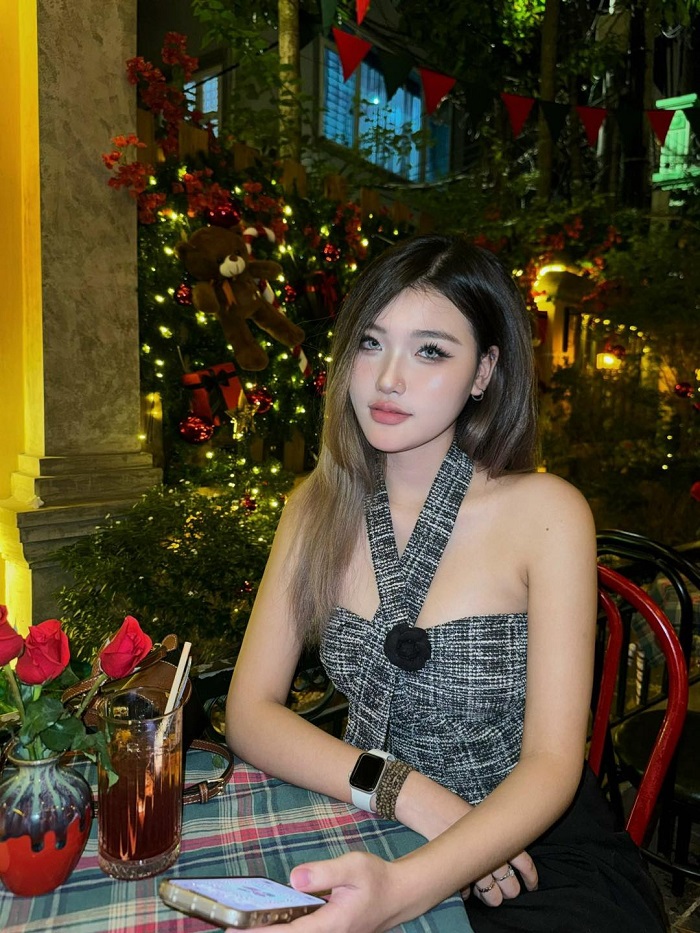 Giáng sinh đã về tại quán cafe trang trí Noel ở Hà Nội