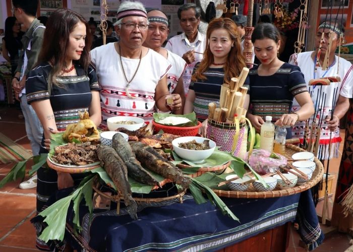 Khám phá các quán ăn ngon với kinh nghiệm du lịch Đắk Liêng