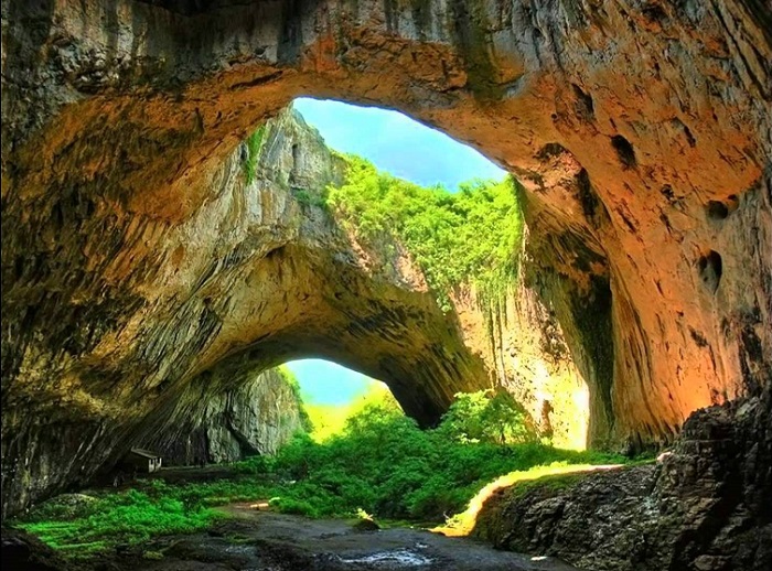 Khám phá hang Sơn Đoòng, Quảng Bình - hang động đẹp nhất hành tinh
