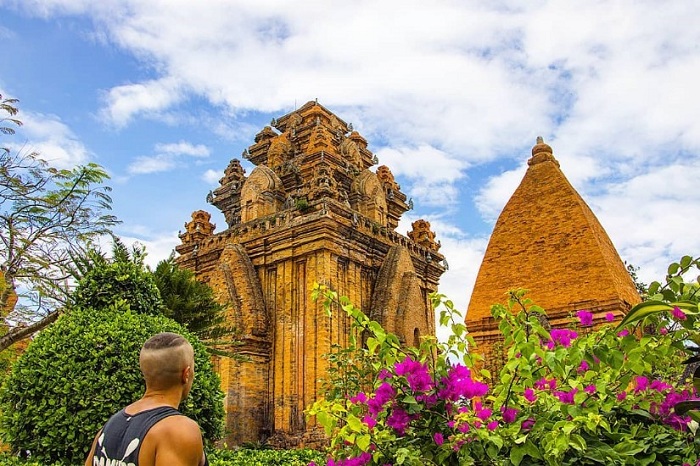 Tháp Bà Ponagar