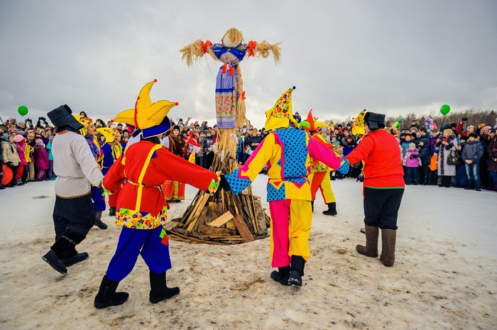 lễ hội đặc sắc ở Nga lễ tiễn mùa đông