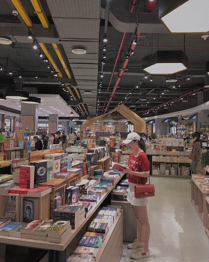 Điểm danh những nhà sách sống ảo ở Sài Gòn khiến các tín đồ đam mê check-in ‘đứng ngồi không yên’