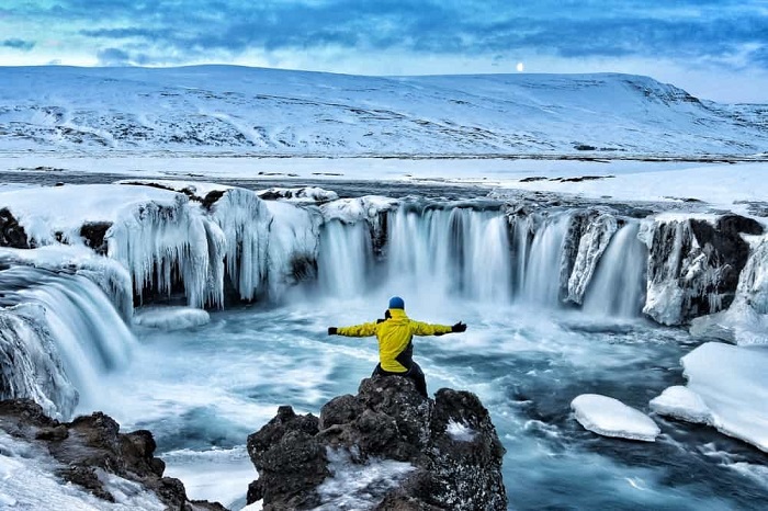  du lịch Iceland tháng 12