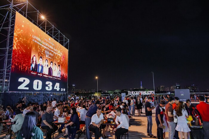 địa điểm countdown ở TP HCM Tết Dương lịch 2024 thu hút nhiều người