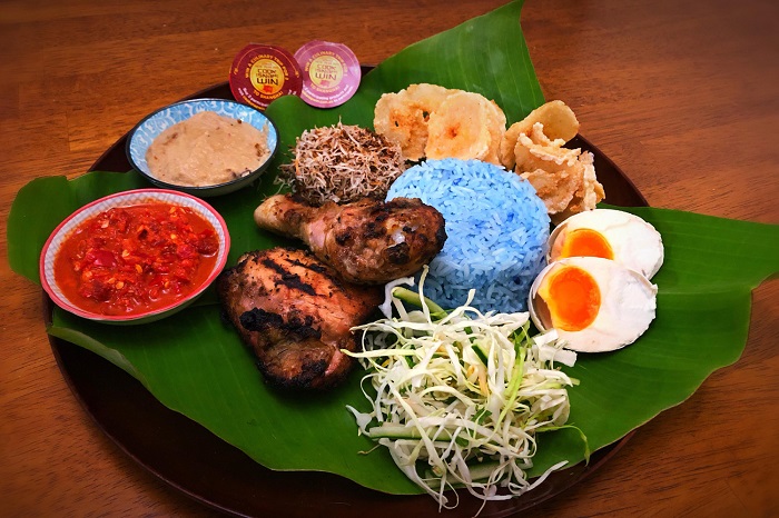 Du lịch Malaysia nhớ thưởng thức món Nasi Kerabu