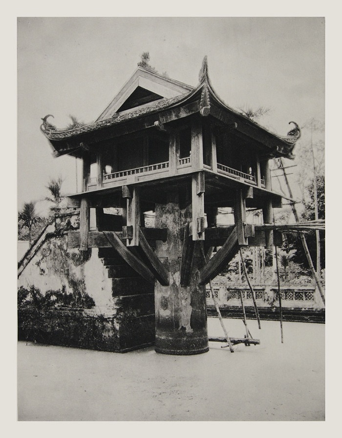 Tham quan Chùa Một Cột được xây dựng từ thời vua Lý Thái Tông
