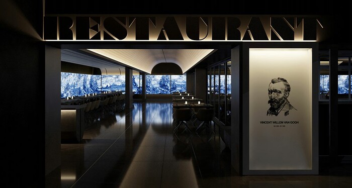 khu Vincent’s restaurant thuộc triển lãm nghệ thuật tương tác đa giác quan Van Gogh