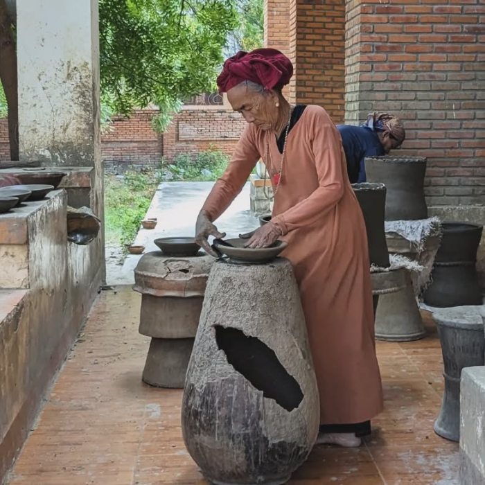 Ghé thăm các làng du lịch gốm ở Việt Nam Bàu Trúc