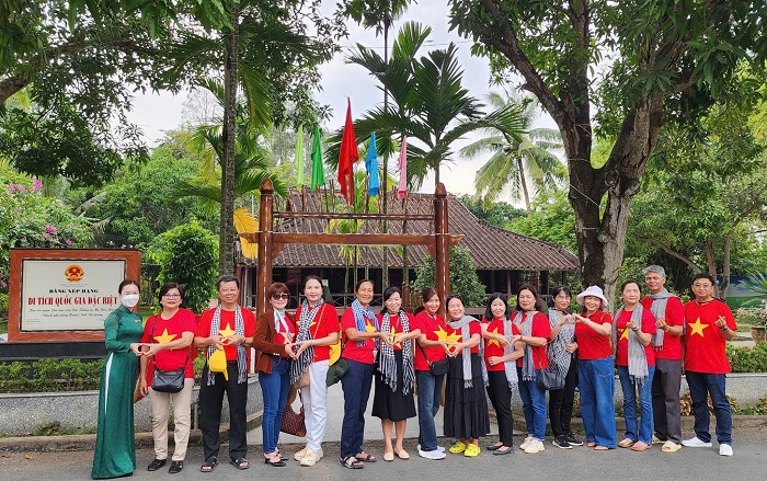 Khu lưu niệm Chủ tịch Tôn Đức Thắng cũng là điểm đến nổi tiếng tại cù lao Mỹ Hòa Hưng sông Hậu