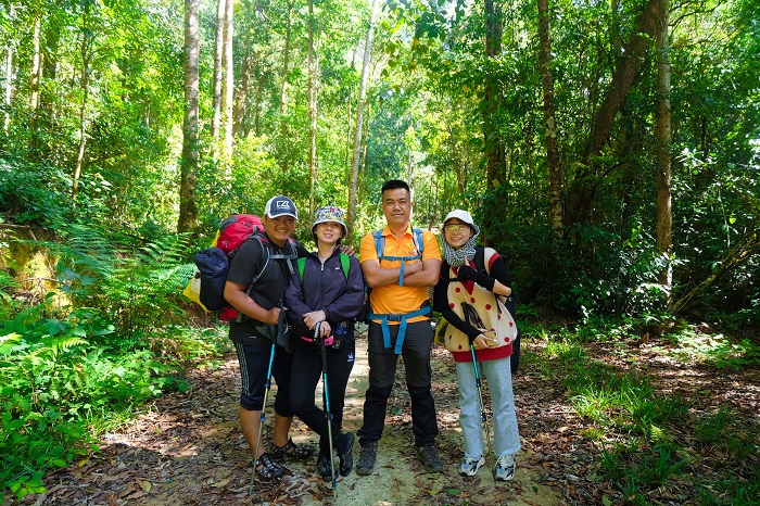 Trekking đỉnh Pù Xèo Thanh Hóa tuy mệt mỏi nhưng đưa bạn từ bất ngờ này tới bất ngờ khác