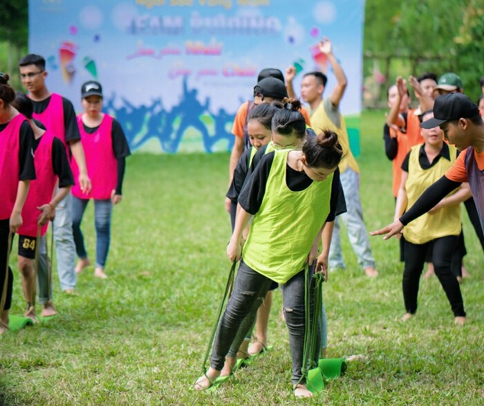 Tổ chức team building tại khu du lịch Bò Cạp Vàng 