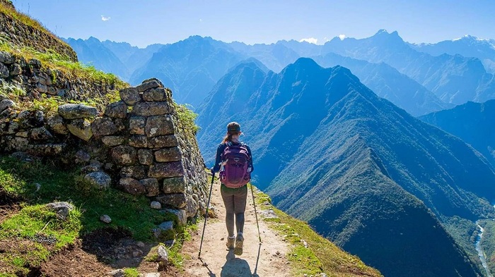 Một trong những trải nghiệm du khách không thể bỏ qua trong kinh nghiệm du lịch Peru chính là đi bộ đường mòn Inca