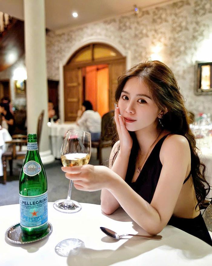 Nhà hàng có menu giáng sinh ở TP HCM - La Villa French Restaurant