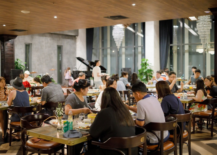 Ngon Gallery là một trong những nhà hàng tổ chức tất niên tốt nhất tại Nha Trang nổi bật với sự sang trọng, đẳng cấp