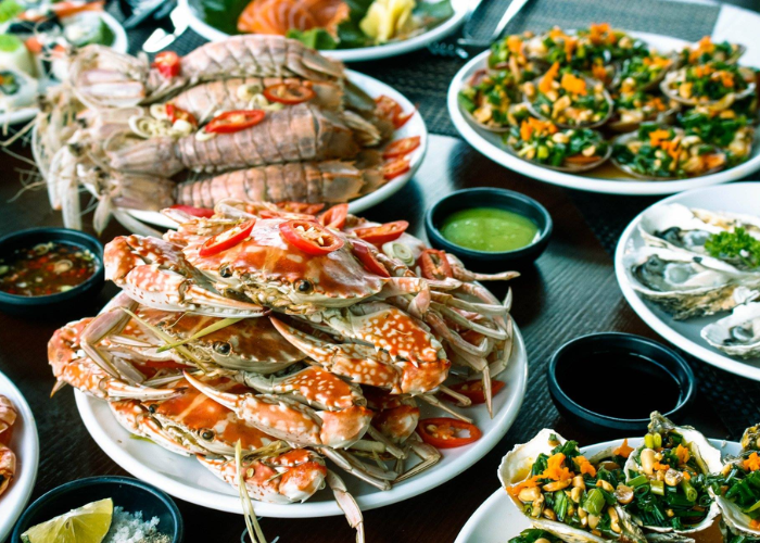 Thực đơn của nhà hàng Minh Hà vô cùng đa dạng, từ các món nhậu bình dân đến các món hải sản tươi ngon