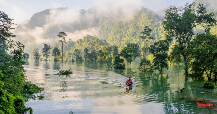 Thung lũng Hung Trâu Minh Hoá