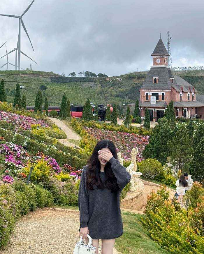 Góc nào tại Vườn Châu Âu Đà Lạt cũng có thể lên ảnh siêu đẹp