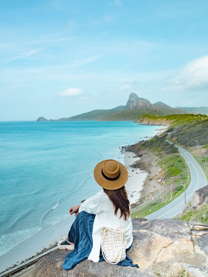 lịch trình thăm quan Bãi Nhát Côn Đảo vẫn còn giữ nguyên vẻ hoang sơ vốn có