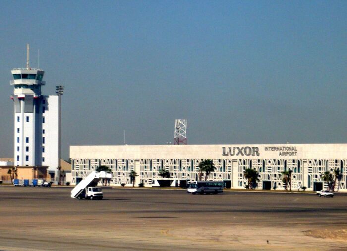 Sân bay Luxor gần đền Karnak Ai Cập