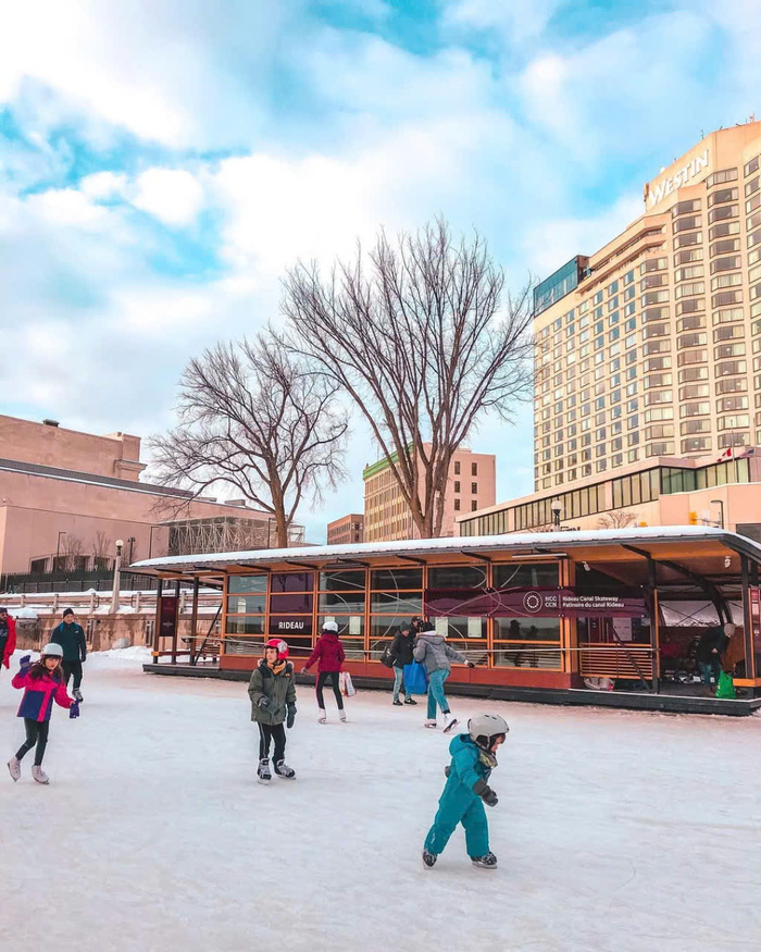 Du lịch Canada mùa đông - Tham gia các hoạt động thể thao đặc trưng của mùa đông