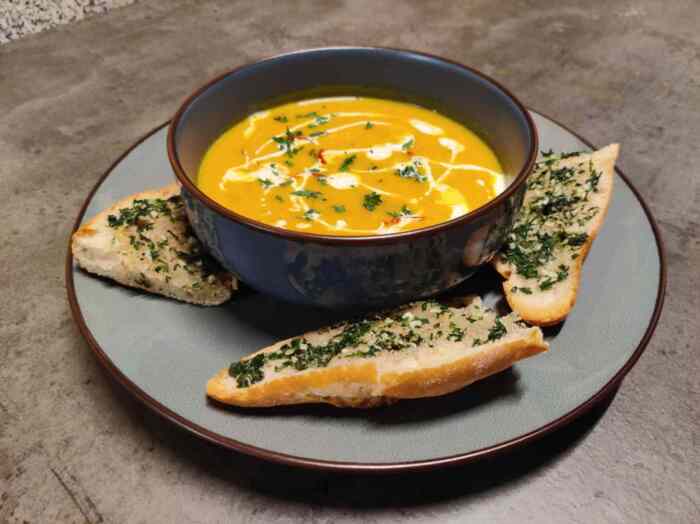 Món ăn mùa đông ở Mỹ - Súp bí ngô