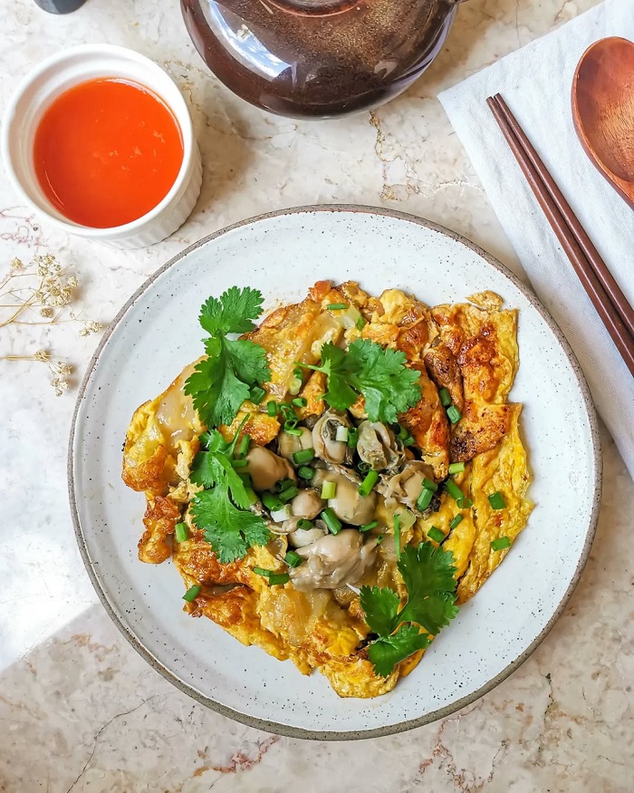 Trứng chiên hàu là món ăn ngon phải thử tại Đài Loan hấp dẫn du khách